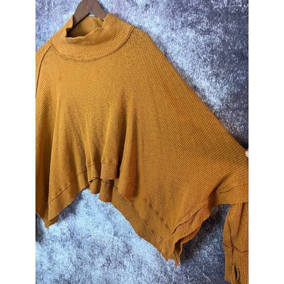 We the Free People Top Women M Yellow Oversized Crop Lagenlook Poncho Hippie - Picture 5 of 15
